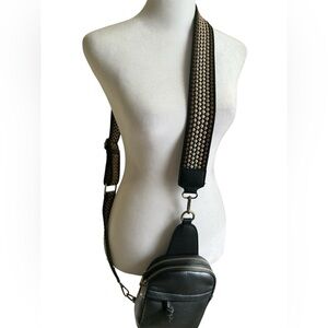 SG SUGU Sara Double Compartment Small Crossbody Sling back